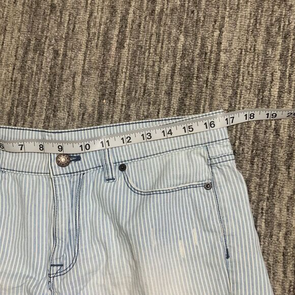 J. Crew Women's Size 27 Blue White Striped Stretch Mom Shorts Cuffed Hems - Picture 5 of 8